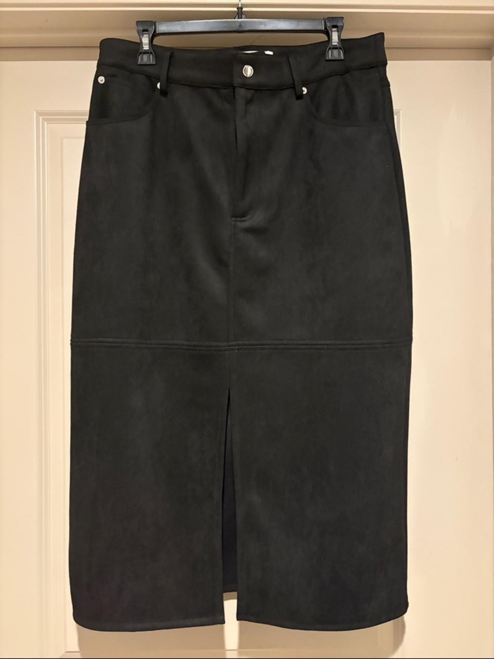 Gibson Latimer Black Suede Pencil Skirt with Front Vent